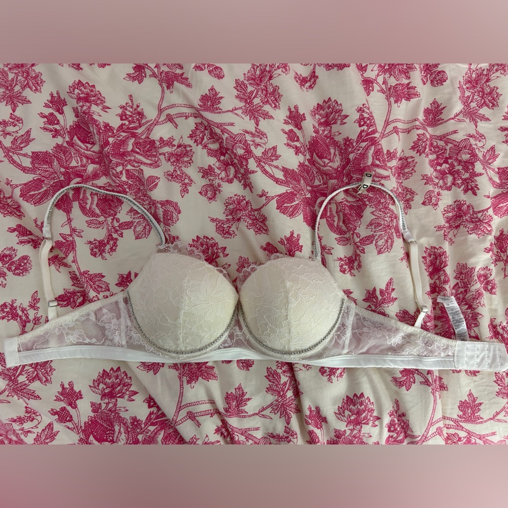 Intimissimi Lace White Bedazzled Bra